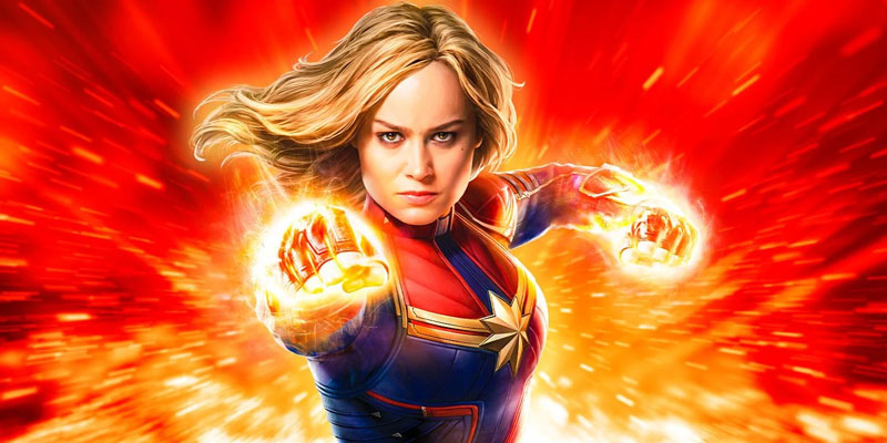 Captain marvel in Red Costume