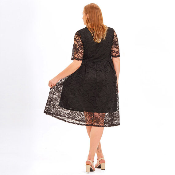 Plus size Overweight Lady Cutout Floral Lace Swing Bridesmaid Dress - Black